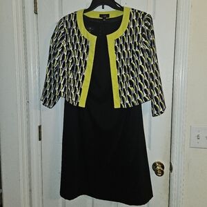 Stylish Black Dress with Patterned Jacket Size 20W